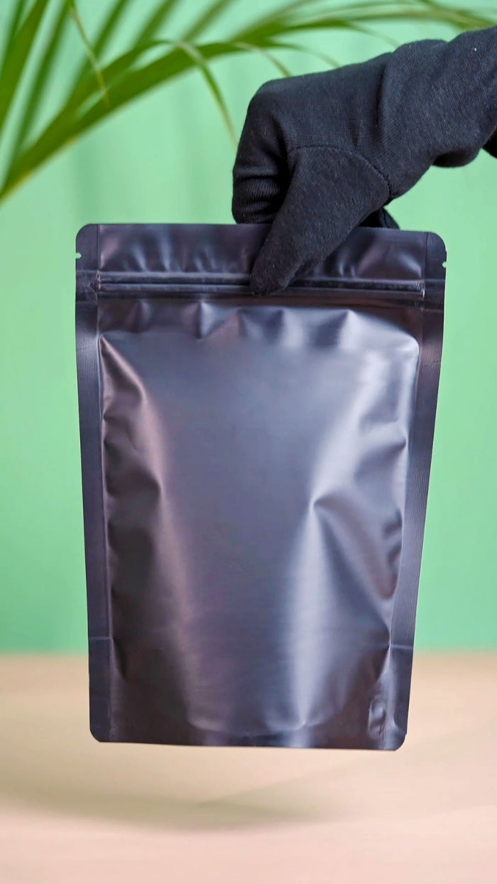 Sprinlock stand-up zipper pouch